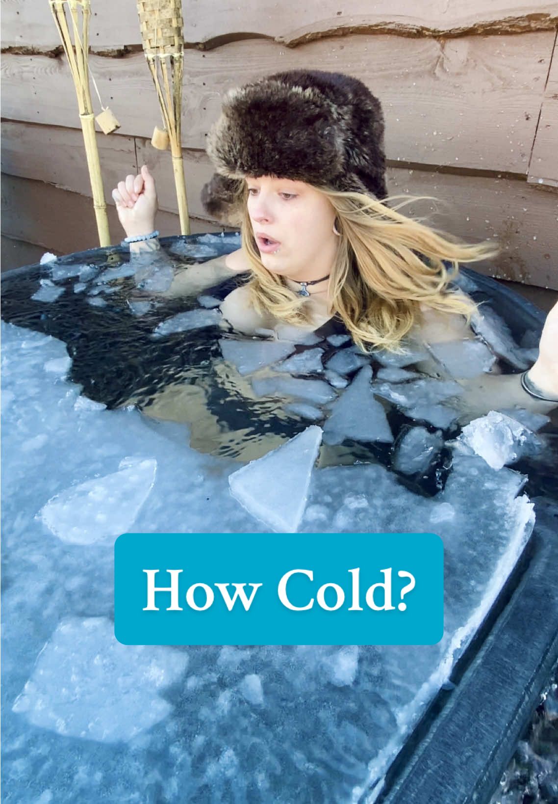 My “sweet spot” is somewhere between 39°F-45°F, though i am cold adapted enough to withstand tempertures in the low 30’s. Always listen to your body, & if you’re just beginning your cold journey, have someone nearby to spot you—especially in the Wintertime. Stay safe, & happy plunging! #icebath #icebaths #iceplunge #icewoman #coldwatertherapy #coldexposure #coldwaterimmersion #coldplunge #hubermanlab #chillylife 
