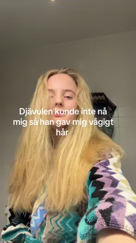 Fluffigt hår🤝plattång #2bhair 😔#heatdamagecheck 🔥🧯