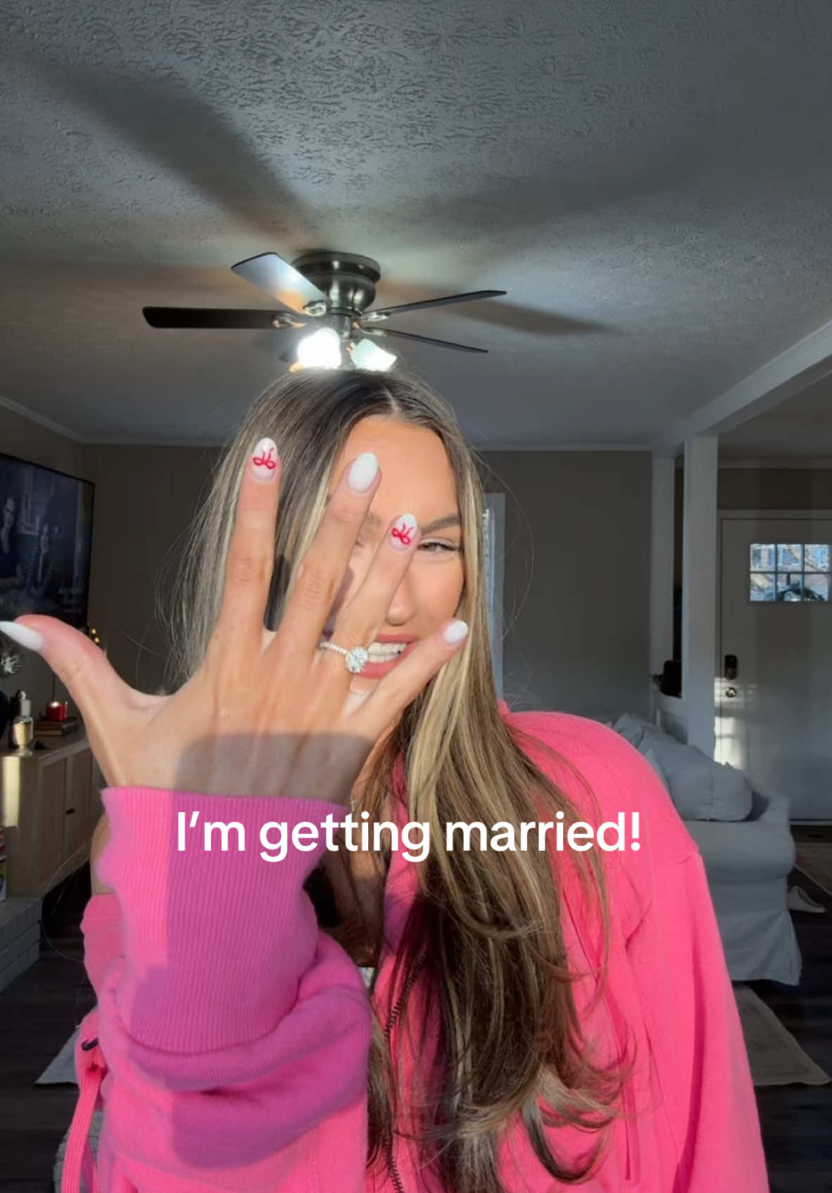 Sorry ur marriage didnt work out but im excited for mine!!!! Ok thx! #marriage #gettingmarried #goingtothechapel #whatanoddthingtosay 