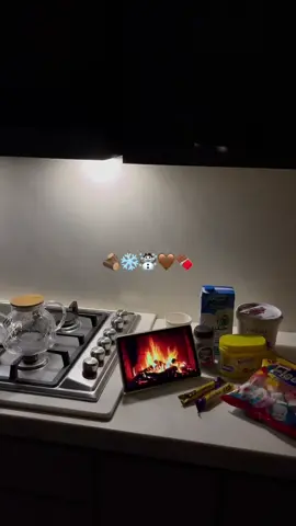 December ❄️🍫#CapCut #4u #december #winter #wintervibes #اكسبلووووورررر #تصويري📷 #الشتاء #هوت_شوكلت 