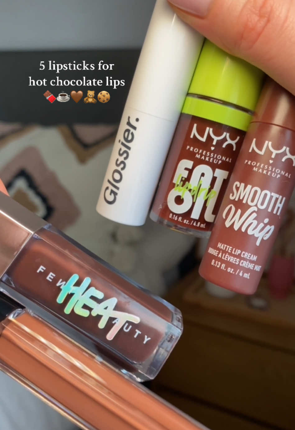 Saved best till last, IYKYK 🤎 Tis the season for hot chocolate lips🍫🍪 #brownlipstick #hotchocolate #fentybeauty #nyxcosmetics #glossier #christmasdessertrecipes #mochamousse #likeaprayer #christmaswallpaper @Fenty Beauty @NYX Professional Makeup @Glossier 
