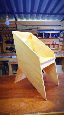 เก้าอี้ สำหรับ นางแบบ #DIY #woodworking 