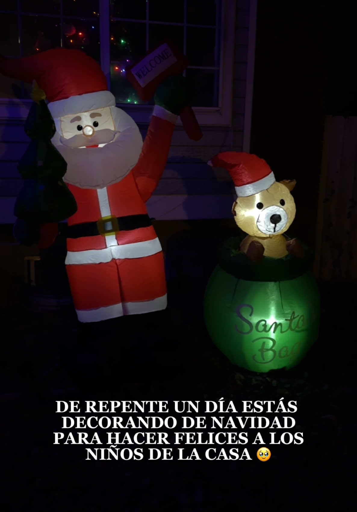 Y también a mi niña interior🥹❤️  #santaclaus #navidad #decoracionnavideña #mamaprimeriza 