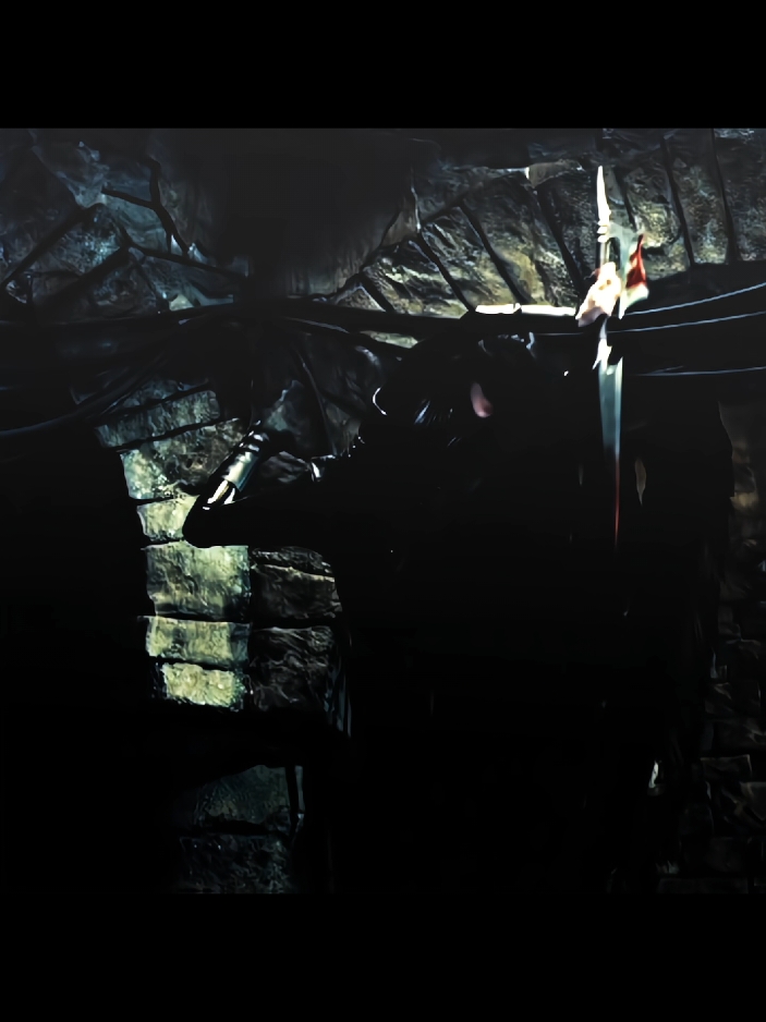 ela apenas, sem mais 🙅🏻‍♀️🖤✨️ #selene #seleneunderworld#seleneunderworldedit  #underworld🌘 #underworld #fyp 