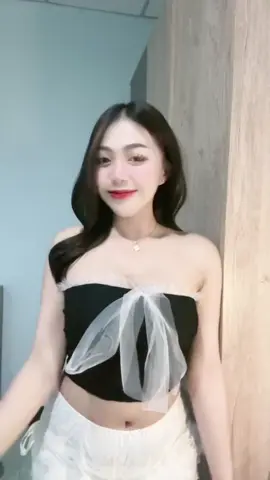 ชุดนี้น่ารักแบบ 300% 💖 #เสื้อผ้าแฟชั่น #เสื้อเกาะอก #เกาะอก #เกาะอกแฟชั่น 