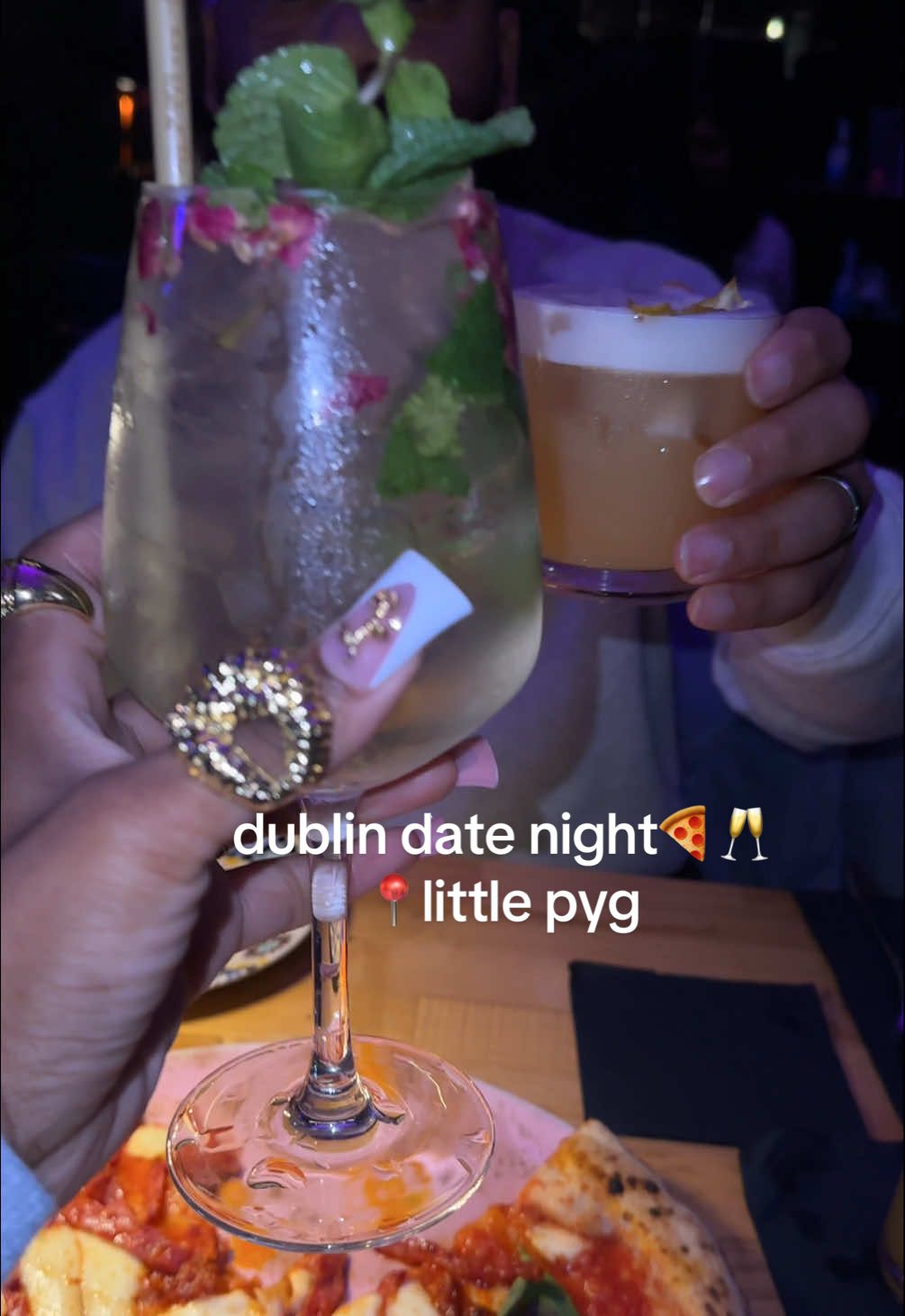 Little Pyg was a 10/10! Food, drinks, ambiance & service was a 10 across the board🔥🥰 • • #dublin #dublinrestaurants #littlepyg #dublindatenight #dublinireland #dublincafe #dublinbar #thingstodoindublin #templebar #dublinchristmas #ireland 