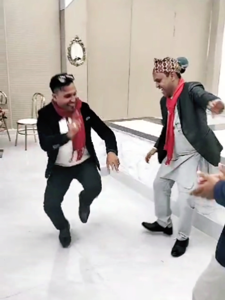 utha basa dance 😀😀😀