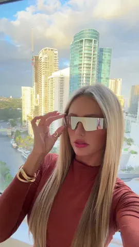 These sunglasses are too vibey 🔥#miami #sunglasses #trending 