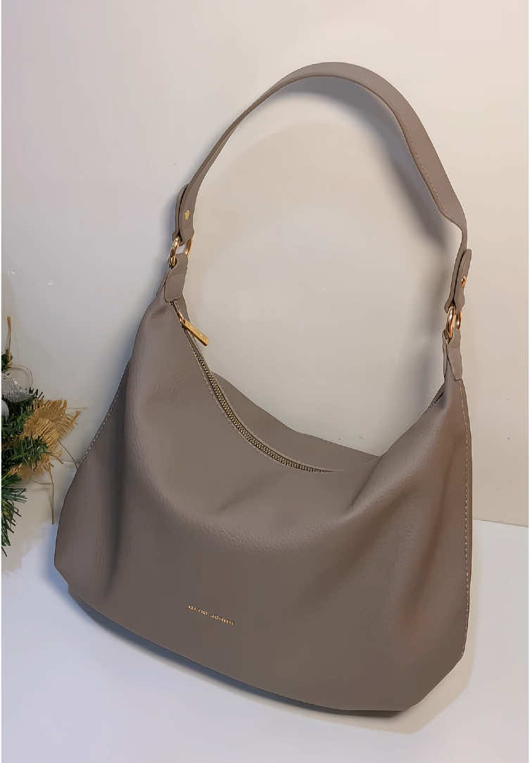 1 em túi sang trọng thanh lịch cho nàng công sở nhe #vtvcab #thichdautay🍓 #tuixachnu 