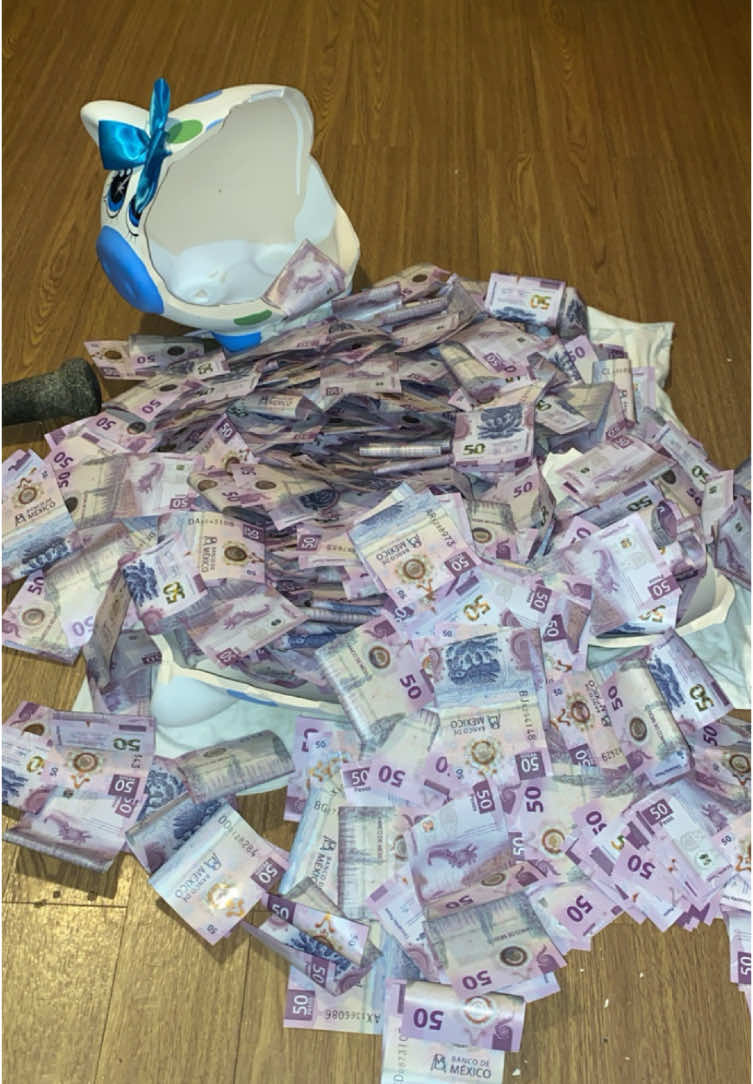 Nos gustan mucho los billetes de ajolote🥳