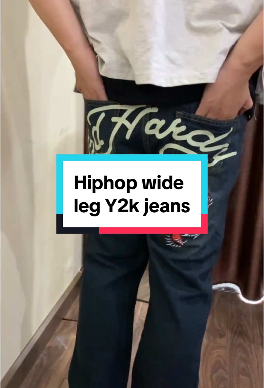 Wide- leg jeans - indispensable item to chill in Y2K style! 🚀 #outfit #y2k #jeans #fashion #hiphopfashion #trending #foryoupage 