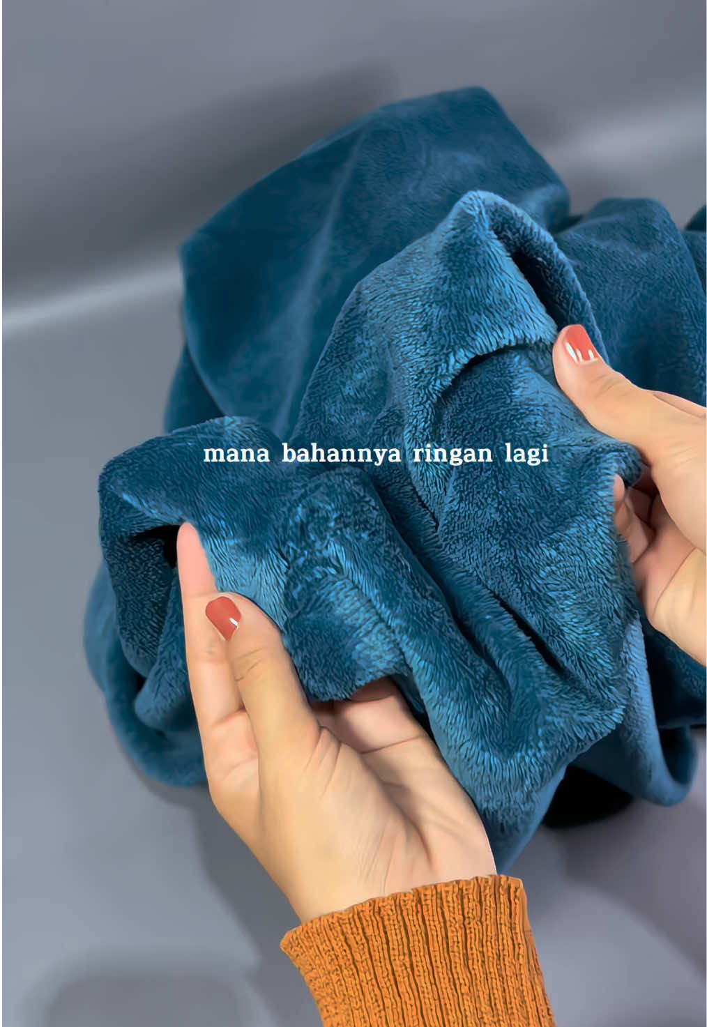 Selimut bulu bikin nyenyak tidur!! halus adem lagi, ukuran 150x200cm #selimutmurah #selimutbulu #selimutbuluhalus #selimut #selimutviral 