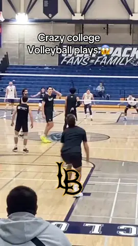 These guys are a different level! ☠️ #collegevolleyball #volleyball #volleyballworld #volleytok #king0fvolleyball #unitedstates 