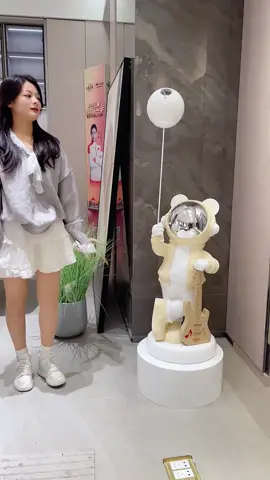 Tượng decor phi hành gia, có chức năng kết nối blutooth kèm đèn ban đêm cực xịn #tượng #decor #tuongdecor #donoidiatrungquoc #donoidiatrunggiatot #xuhuong 