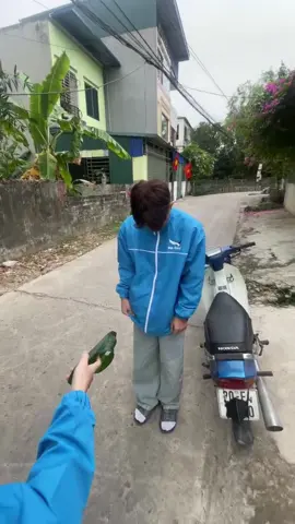 nhìn nhìn #xuhuong2024 #xuhuongtiktok2024 #Dongphuchongha