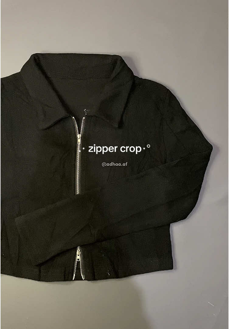 #atasanwanita #doublezipper #croptop #longsleeve #koreanoutfit #koreanstyle #outer #kaospolo #outerwanita  #vneck #4u #promoguncang1212 #megaguncang1212 