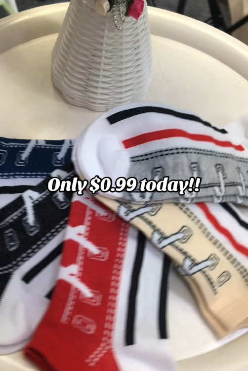 #mobilephonecase #iphone #laborday#halloween2024 #falldealsforyou#alloutfits #blackfriday #christmas #fashion #tiktok #blackfridavearlvdeals#iktokshopblackfriday#tiktokshopcybermonday #tiktokshopholidayhaul #phonecase #iphone #iphone16 #cute #cutephonecase #stylish #fyp #TikTokShopHolidayHaul #shoes 