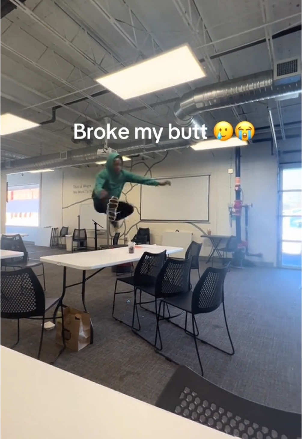 Bro was flying 😭 (@kkrich101) #jump #longjump #flying #fail 