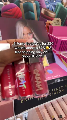 This combo set >>> 😍 #makeup #lipcomb #makeupsale #beginnermakeup #makeuprecomendation #lips #fentybeauty 