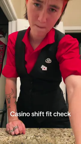 I wish they had smaller shirts #fyp #foryoupagе #fypシ #lgbt #queer #masc #lgbtq 