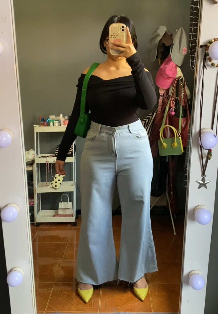 #jeanscutbray #jeanskulot #jeanswanita #topshoulder 