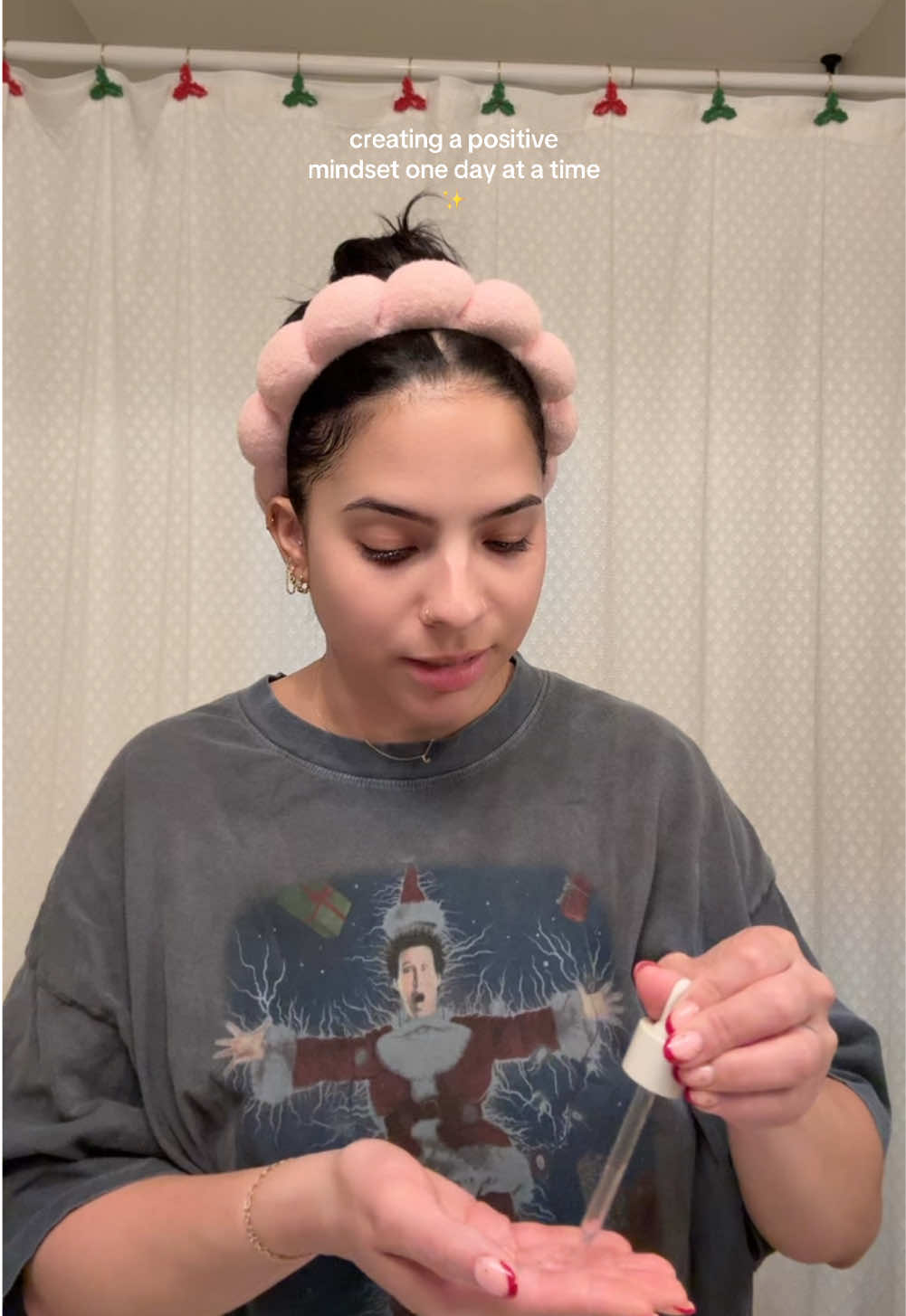 what was the high of your day?🤍  #godlovesyou #MentalHealth #mentalhealthmatters #foryou #positive #positivity #mindset #positivemindset #foryou #fy #perspexheels #grateful #fo #gratefulheart #college #for #student #skin #skincare #fyp #foryoupage #grwmforbed #nightroutine #skincareroutine @Naturium 