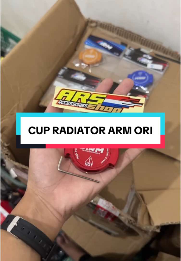 ORIGINAL ARM RADIATOR CAP TUTUP RADIATOR ARM FULL CNC NMAX AEROX PCX VARIO CBR DLL