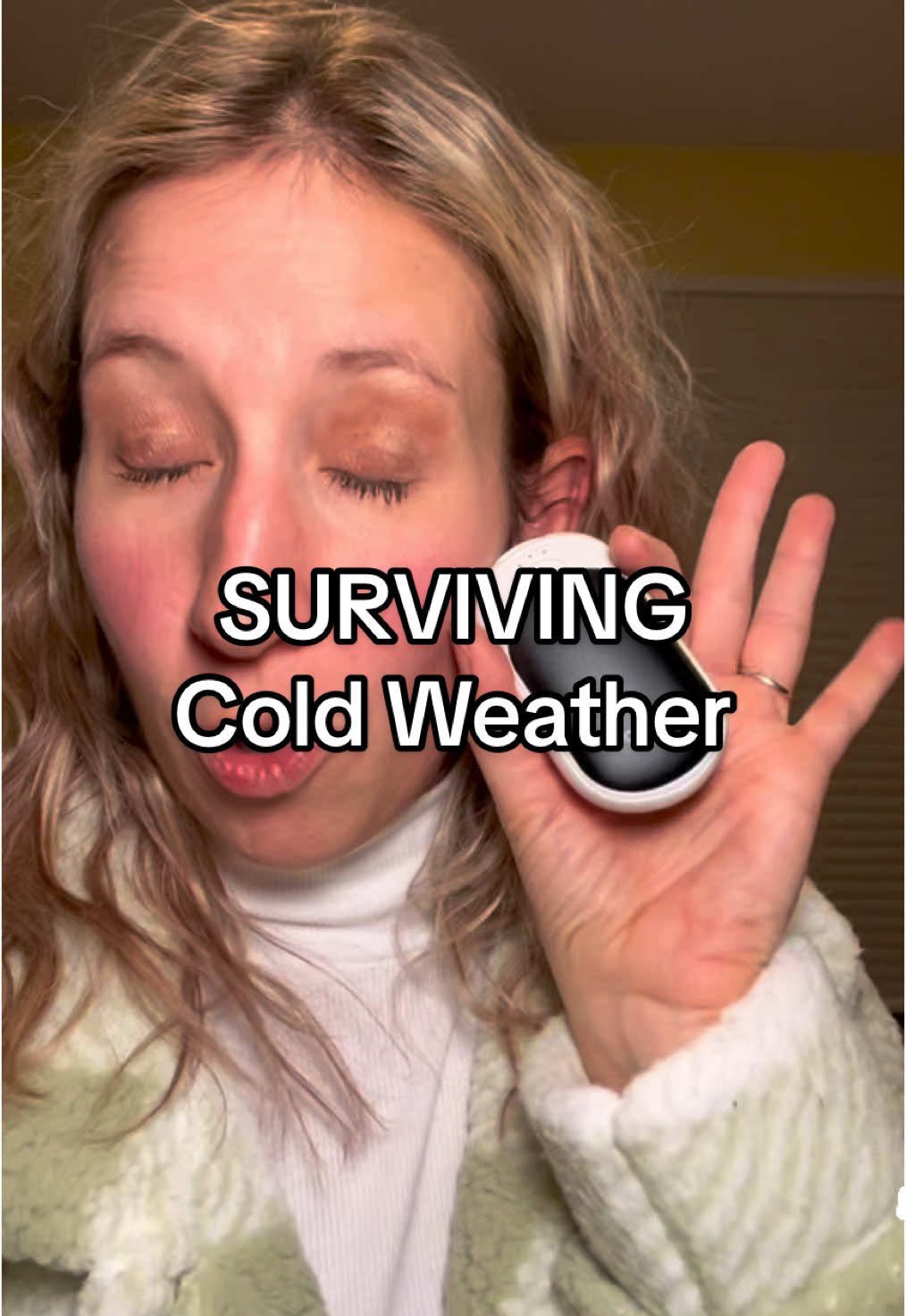 These are EVERYTHING! #handwarmers #ocoopa #warmhands #coldweatheroutfits #hunting #midwest #winterweather #huntingtiktok #wintergear #outdoorsport 
