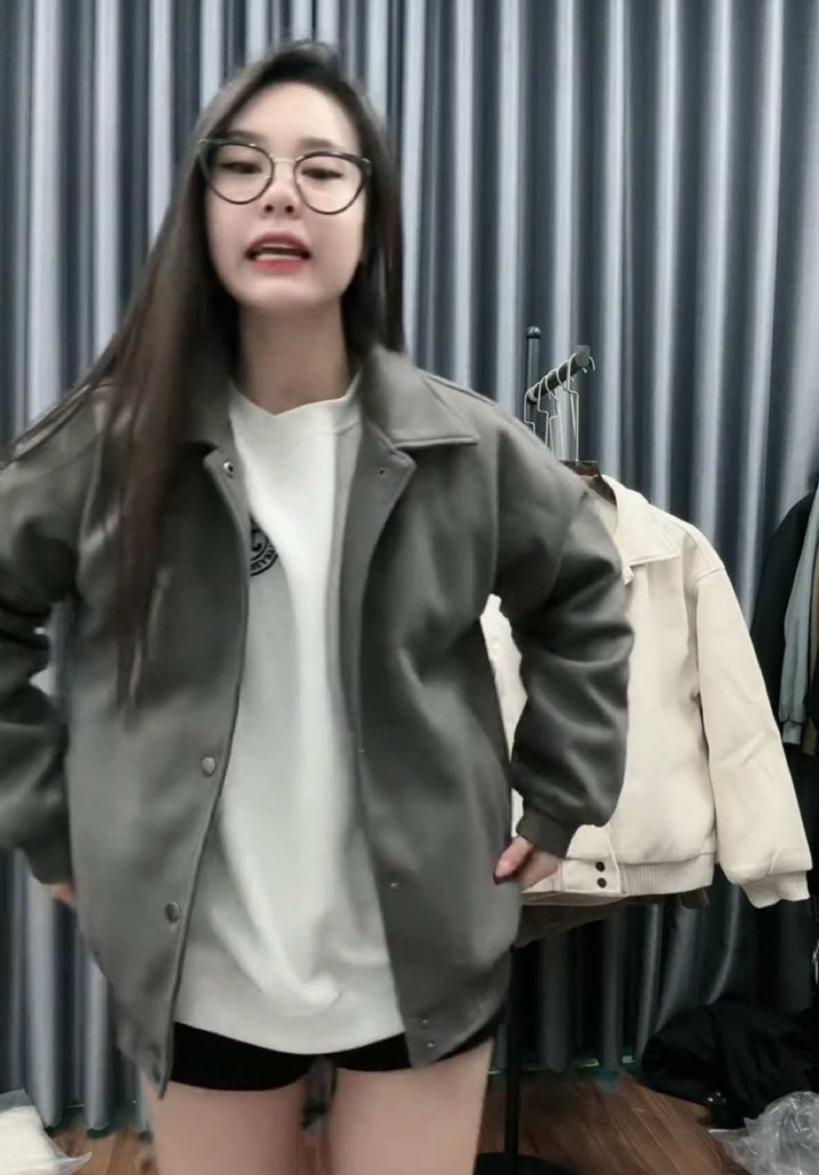 #julido #thaone #varsity #aokhoacnam #aokhoac 