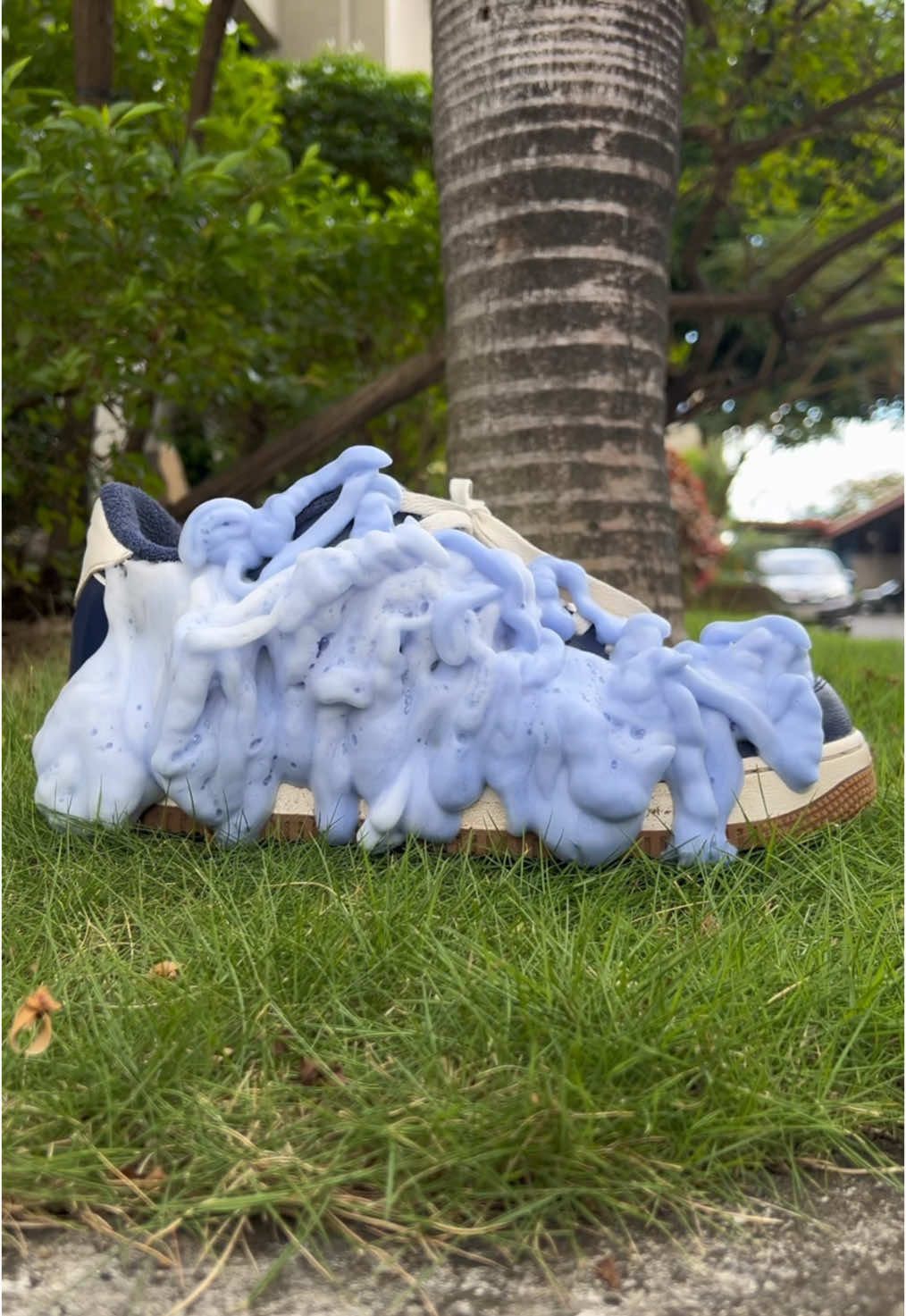 Unlock the science of color with every step. Our new KS FOAM ALPHA BLUE restores, revitalizes, and enhances your shoes—bringing out their true vibrancy, one clean at a time. 👟✨ #ksoriginal #ksfoam #fyp #drycleaning #foryoupage 