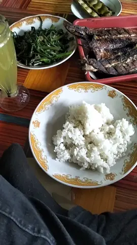 video mentahan makan siang nih ,bisa buat story wa , ambil aja #fyp #videomentahan 
