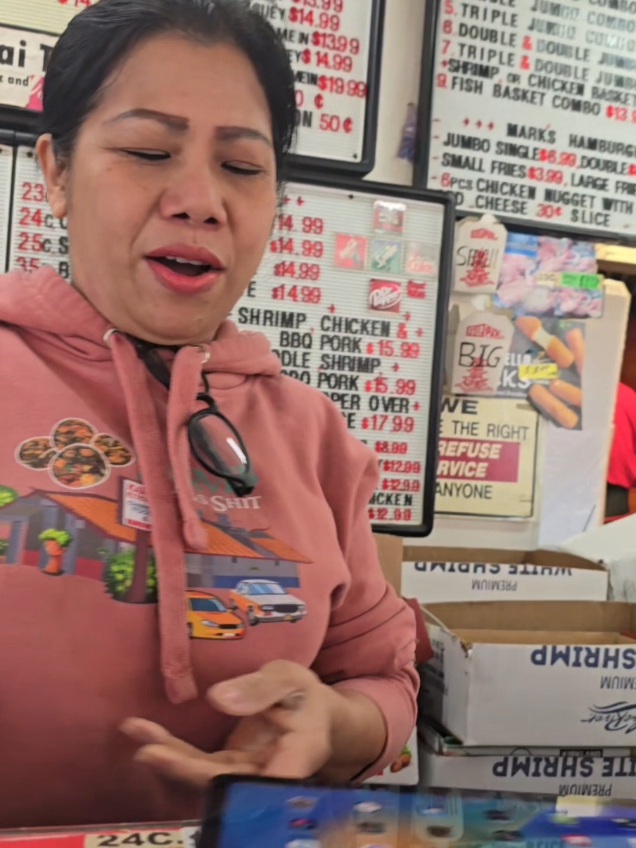 I met the legend herself! #markskitchen #Fresno #bombassshit #chinese #bomb