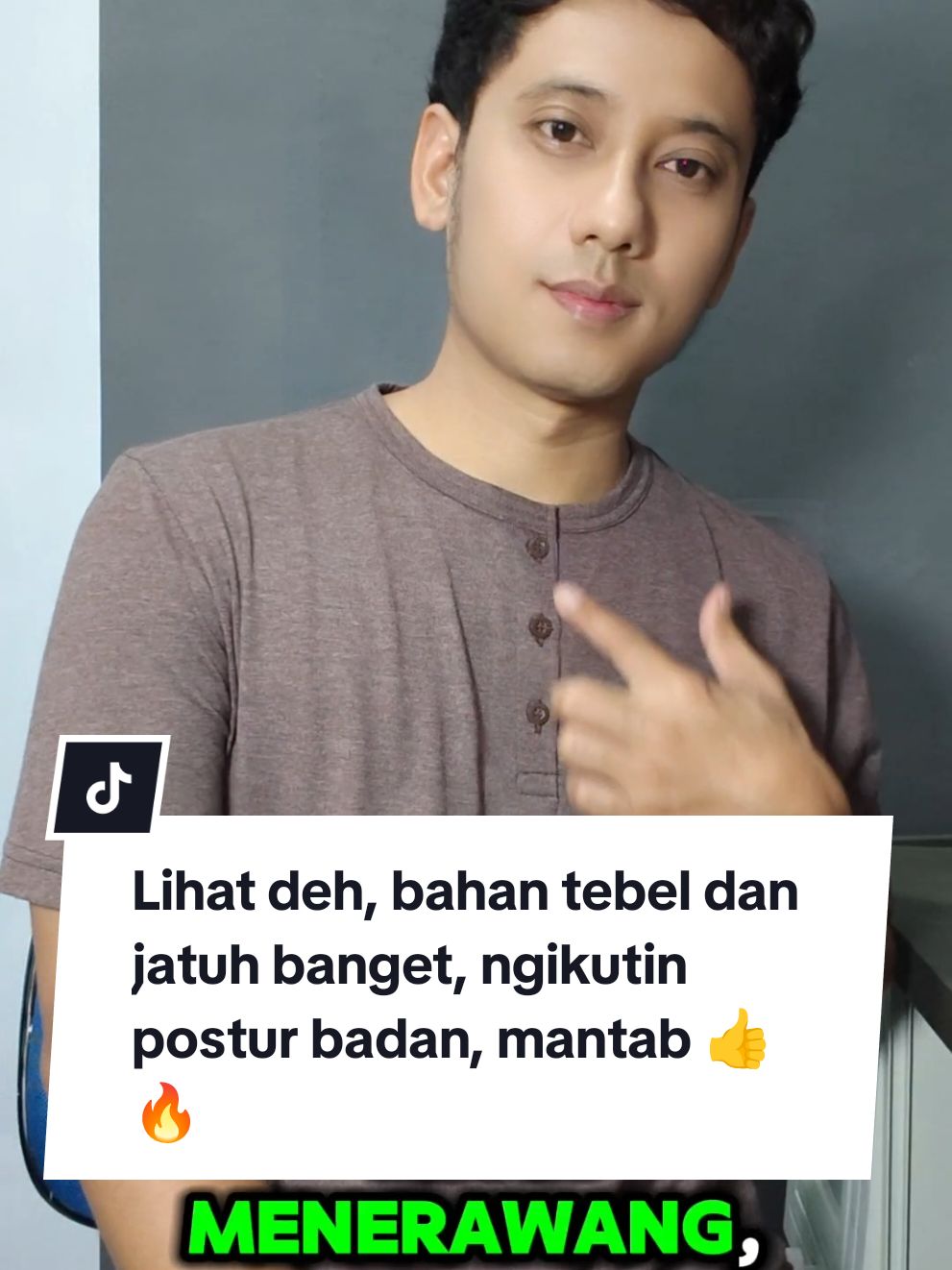 Bahan jatuh, tebal tapi adem banget kak 🔥 #kaosmurah #kaospolos #kaospria #kaospriakeren #kaoshenley 