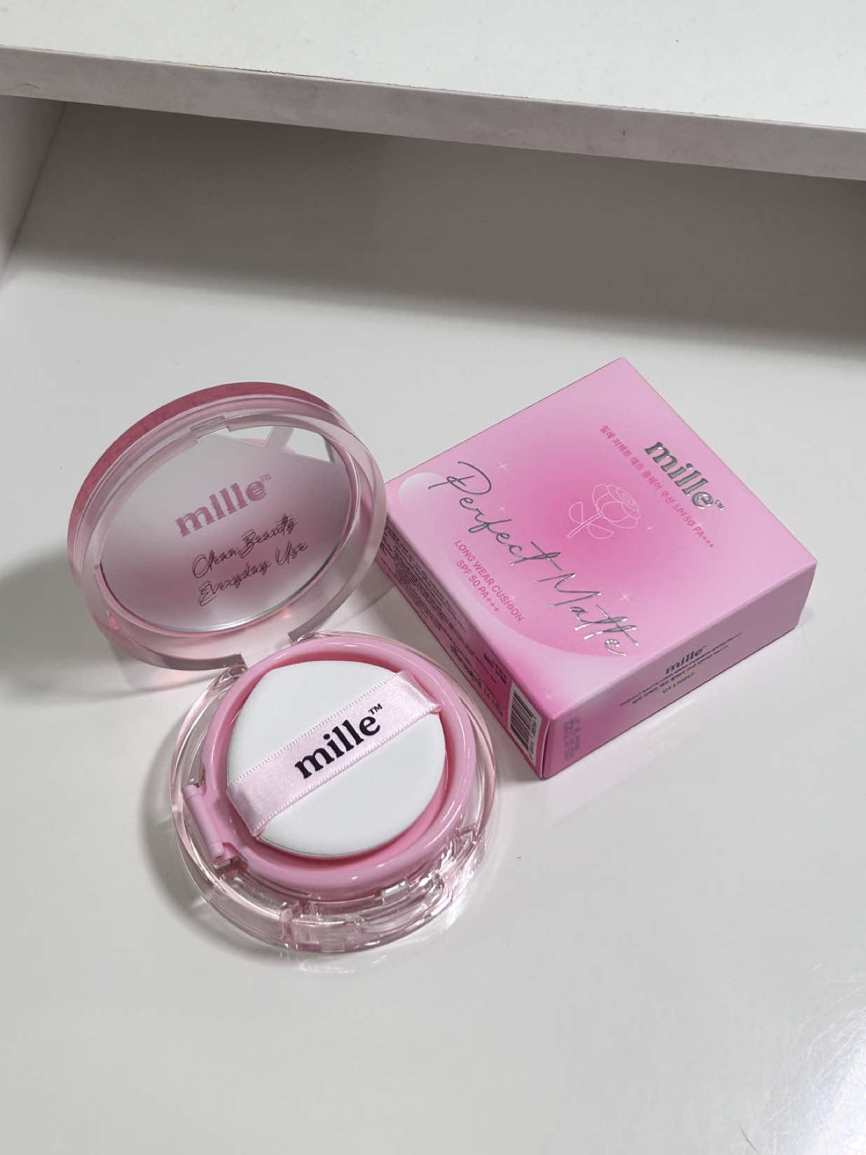 Mille PERFECT MATTE LONG WEAR CUSHION SPF50 PA+++ จึ้งจริง ปกปิกเนียนกริบบ ฉ่ามเลยยย เนื้อแมทที่ถูกต้อง #คุชชั่น #คุชชั่นมิลเล่ #คุชชั่นแมท #ผิวแมท #แต่งหน้า #mille #millecushion #fypシ゚ #ป้ายยาคุชชั่น #fyp 