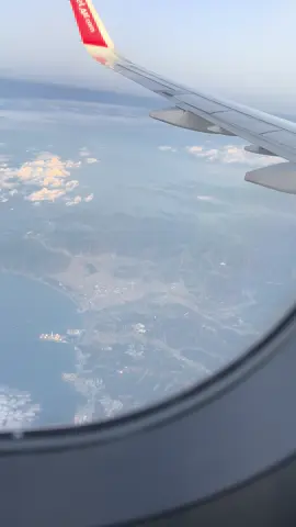 SG-HN✈️ HN-Nagoya✈️ Chưa bao giờ tự mình đi đâu xa như vậy❤️ Cuối cùng đã hạ cánh an toàn   Tuy có nhiều vất vã vì lần đầu đi máy bay k rành thủ tục mà mọi thứ vẫn ổn  だいじょぶ　です🥹