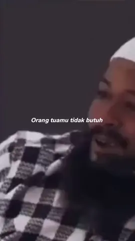 “Ya Allah, ampunilah aku dan kedua orang tuaku. Baik ibu maupun bapakku, sayangilah mereka seperti mereka menyayangiku di waktu kecil.” #doakepadaorangtua #keduaorangtuaitusegalanya #birrulwalidain #fyppppppppppppppppppppppp 