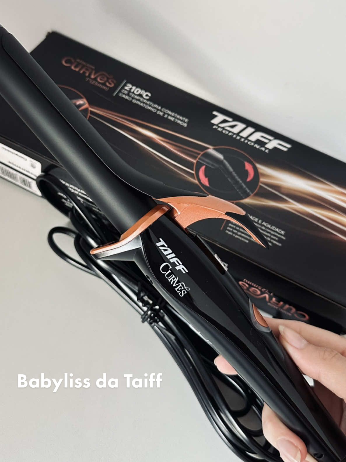 Babyliss da Taiff, meu novo brinquedinho 🖤 #umboxing #babyliss #babylisstaiff #taiffcurves #cabelos #hair #modelador 