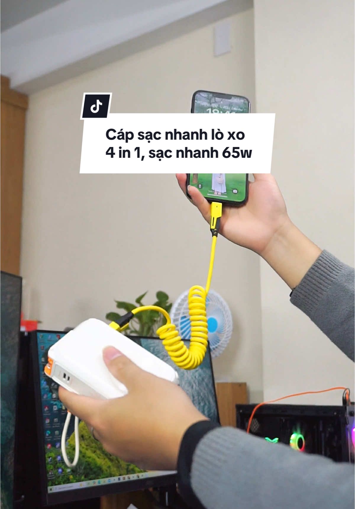 Cáp sạc lò xò gọn gàng tiện lợi quá mọi người, cáp sạc nhanh 4 in 1 luôn, mà sạc nhanh 65w lận #phanhotro #capsacloxo #capsacnhanh4in1 
