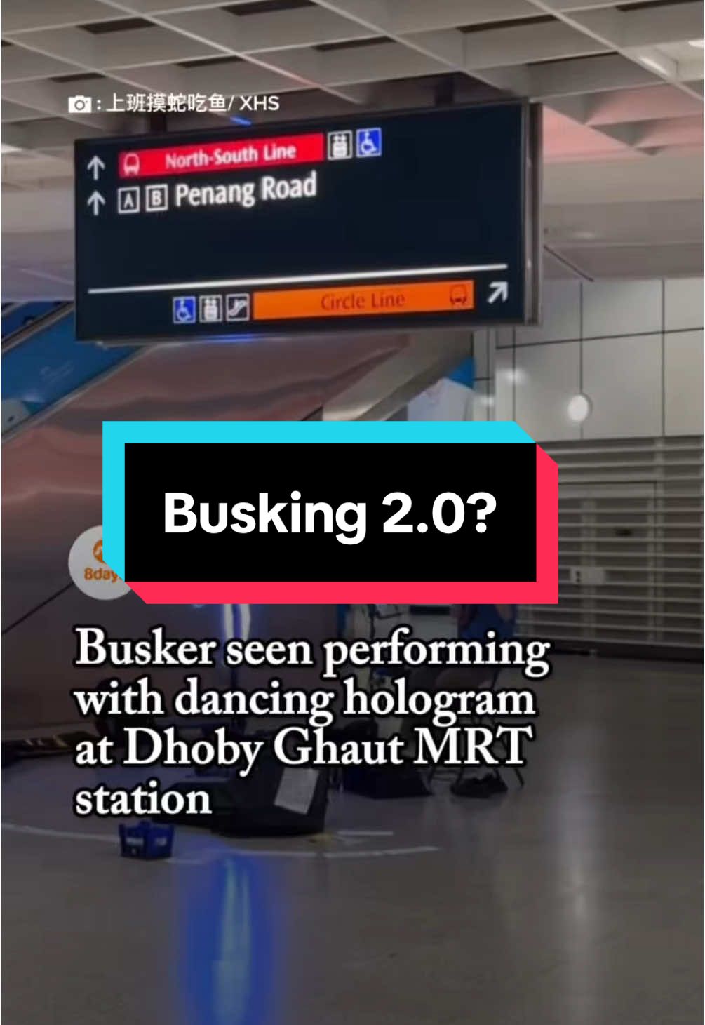 Not your average busker for sure. #8dayssg #entertainmentnews #sgtiktok #busker #hologram #smrt 