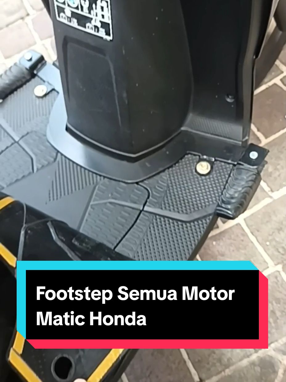 Membalas @achmadwahyudi85 Enten om,klik keranjang kuning,pilih opsi sesuai motornya yaa,stok terbatas om karna produk baru rilis.  #bustepmotormatic #pijakankakimotormatic #tambahanpijakanmotormatic #footstepmotormatic #footstepmotor #variasimotor #aksesorismotor 