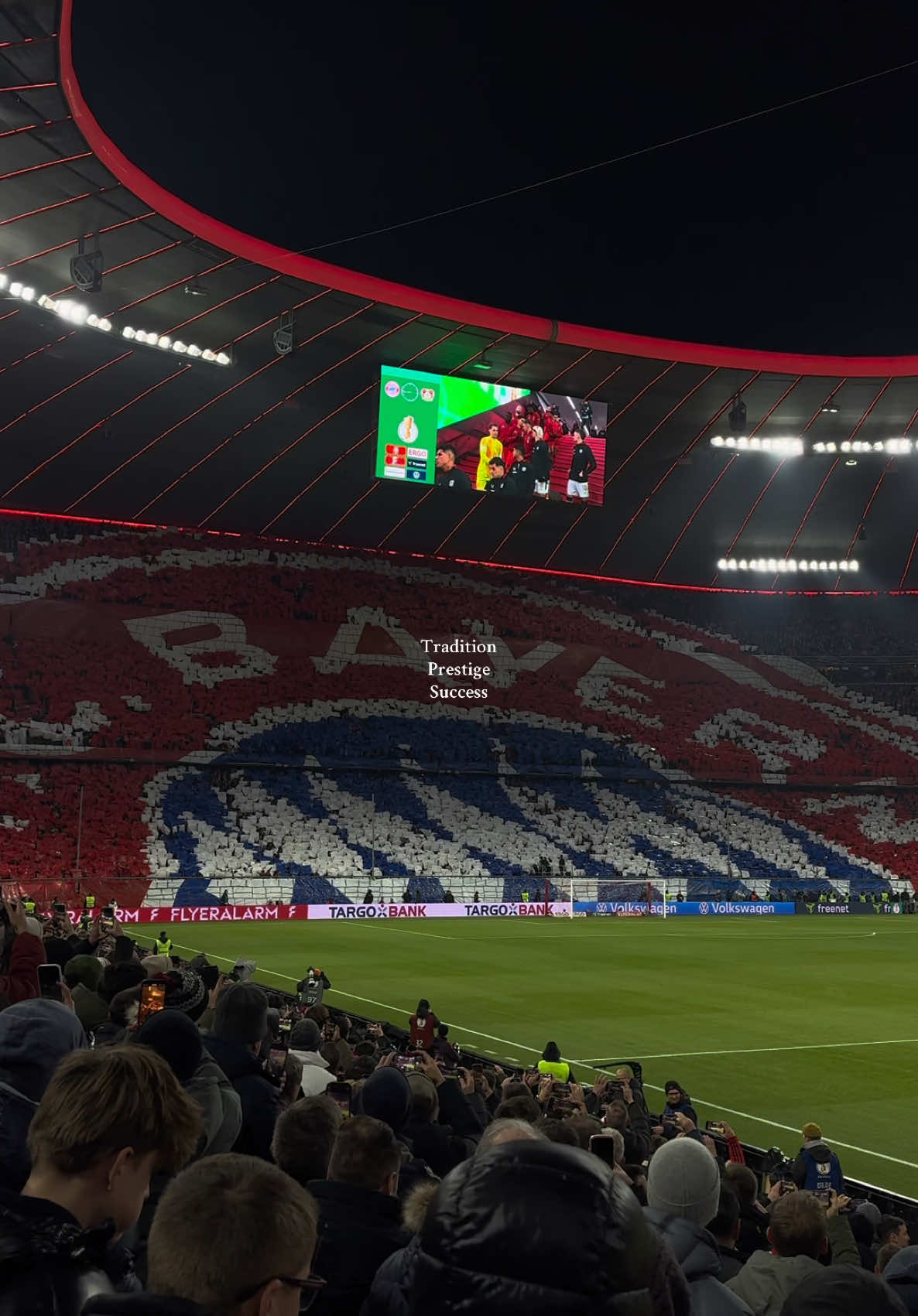 FC Bayern München described in three words #bayern #bayernmunich #fcbayern #football #CapCut 