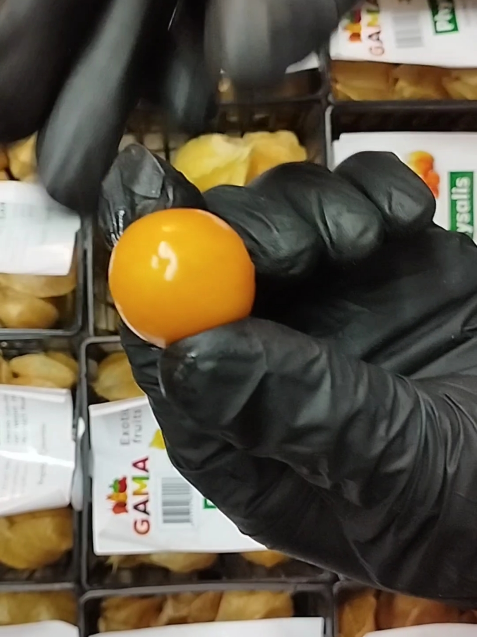 Omg 😱 !! #asmr #fruit #fruits #physalis #LIVEReason#LIVEReason #LIVEIncentiveProgram #PaidPartnership 