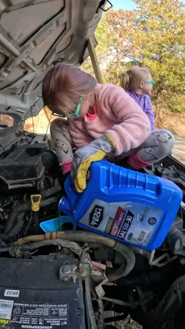 #teachgirlsrealstuff ✅oil change✅