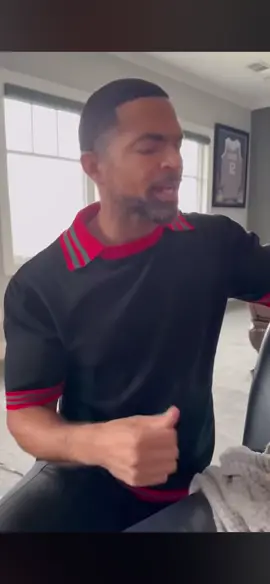 #kountrywayne when Anthony tells ambre she has a business trip in L.A