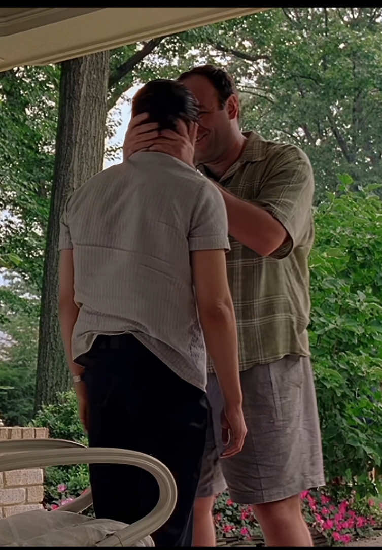 #tonysoprano #christophermoltisanti #thesopranos #sopranostok #alexg #edit #fyp #foryou #viral 