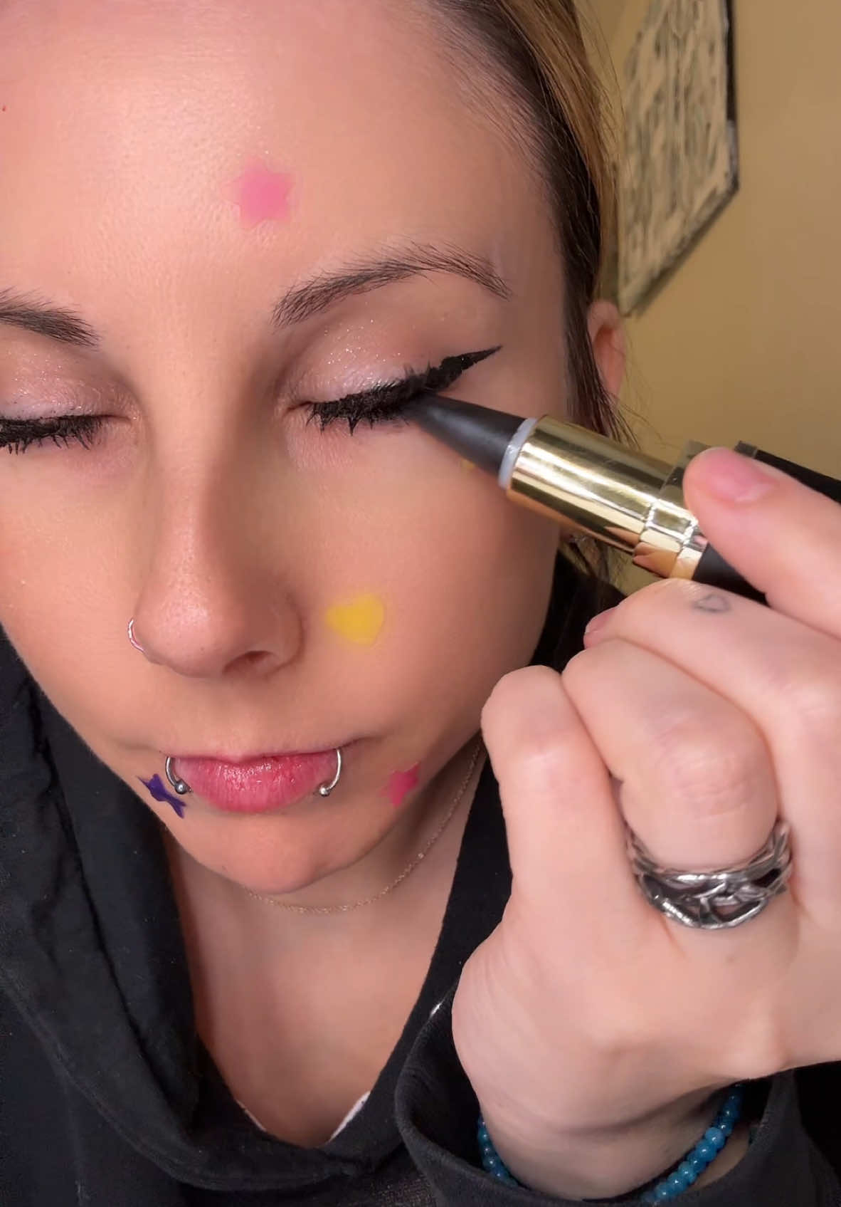 The PIGMENT  #missroseeyeliner #missrose #eyelinertutorial #fypシ #waterliner 