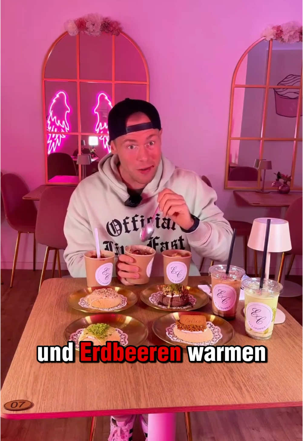 Neues Crumble feeling bei eliscrumble in Duisburg 😋 #crumble #süß #lecker #duisburg #crumblecookies #cookies #neueröffnung #bigm