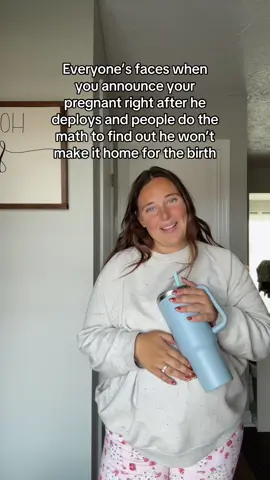 “Ong how are you going to do it.” I probaly hear that at least once a week……   Hon#Honestly faces were the most shocked when he found out. Then even more shocked when he found out his command was denying people leave for births…. Such a roller coaster! #foryou #army #milso #militarylife #deployment #fyp #militarywife #pregnant 