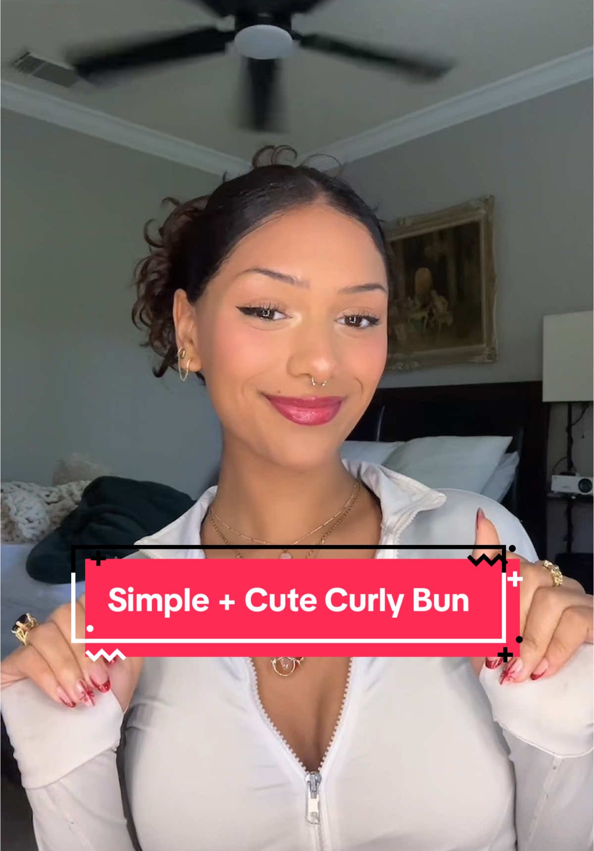 #creatorsearchinsights  My fav on the go curly bun✨ • #curlybun #simplecurlyhairstyle #easycurlyhairstyles #curlyhair #curlyhairtutorial 