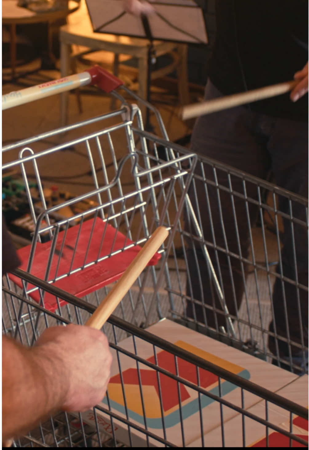 So entstand die komplette Musik von Die Discounter. Größtes shout-out an unseren Komponisten Ulrich Kodjo Wendt & Team! #diediscounter #kolinski #soundtrack #fürdich #staffel4 #foryou #viral 